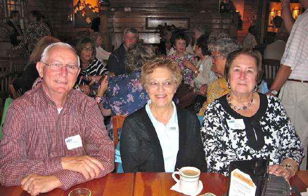 Pete Wilcox, Peg Waldron, Sandy Hedderman.JPG